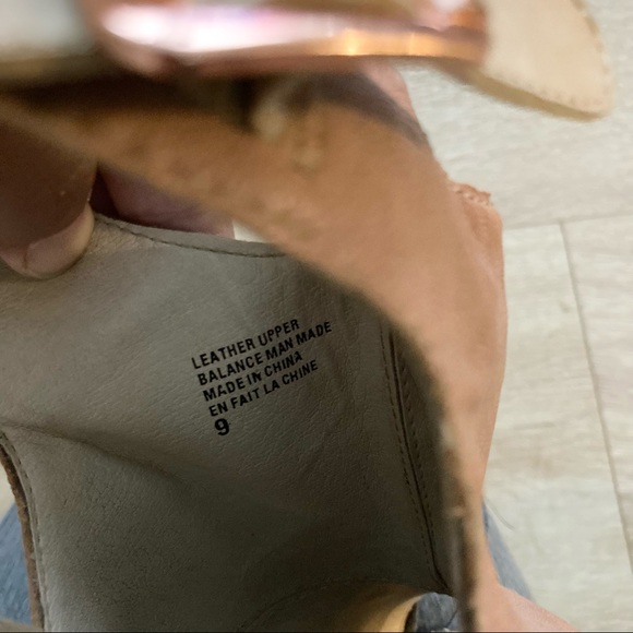 Seychelles Tan Leather Slingback Peep Toe Heels - Picture 9 of 9